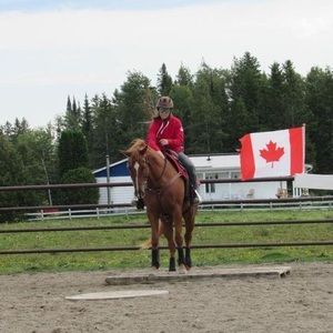 Meet your Posher, Zoë